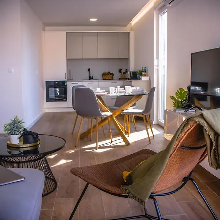 Navale With A Roof Terrace And A Heated Pool *