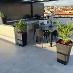 Apartamento Navale With A Roof Terrace And A Heated Pool *
