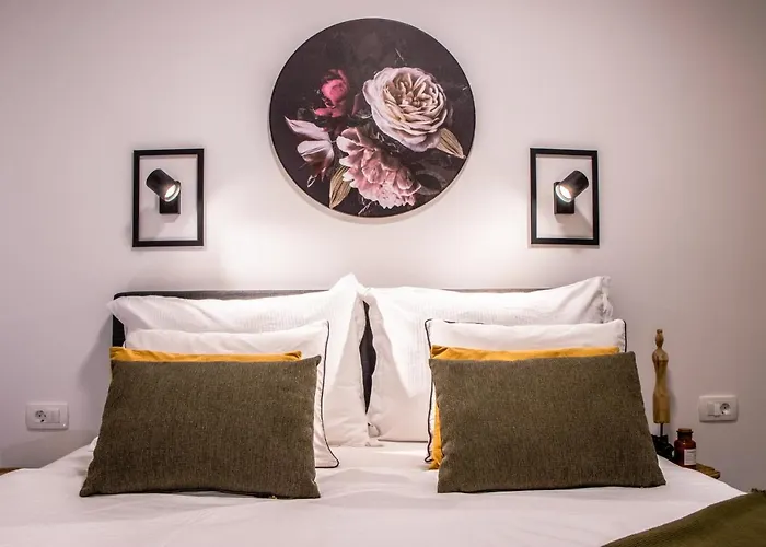 Navale With A Roof Terrace And A Heated Pool